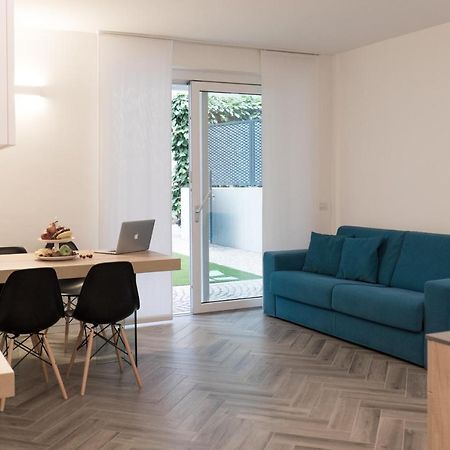 Ferienwohnung Terrazze Dei Tigli Riva del Garda Exterior foto